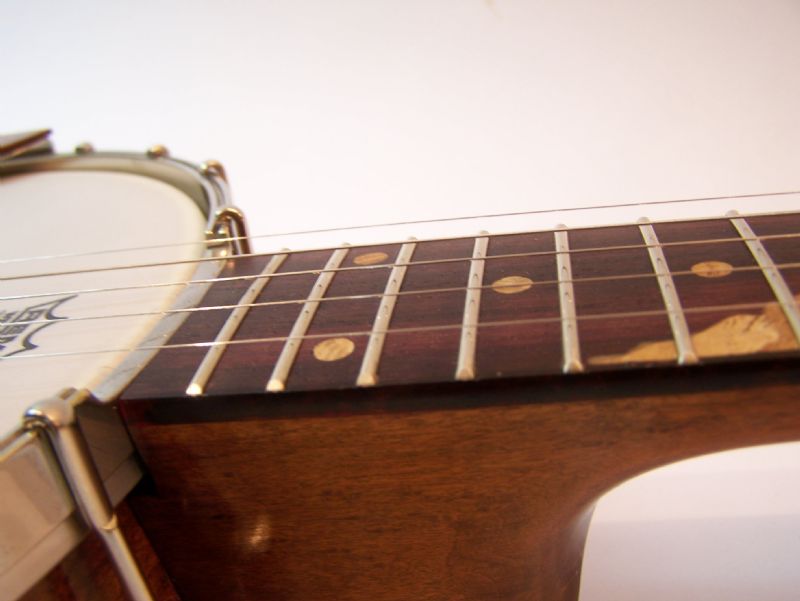 radius fretboard vs flat(age old question from modern folks