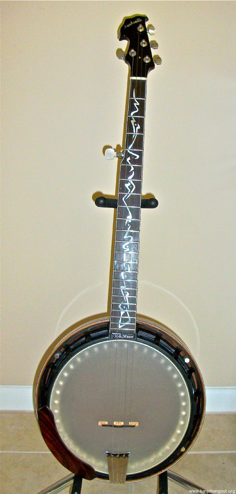 NECHVILLE NEXTAR 5 STRING BANJO BRAND NEW. SOLD! Used Banjo For Sale