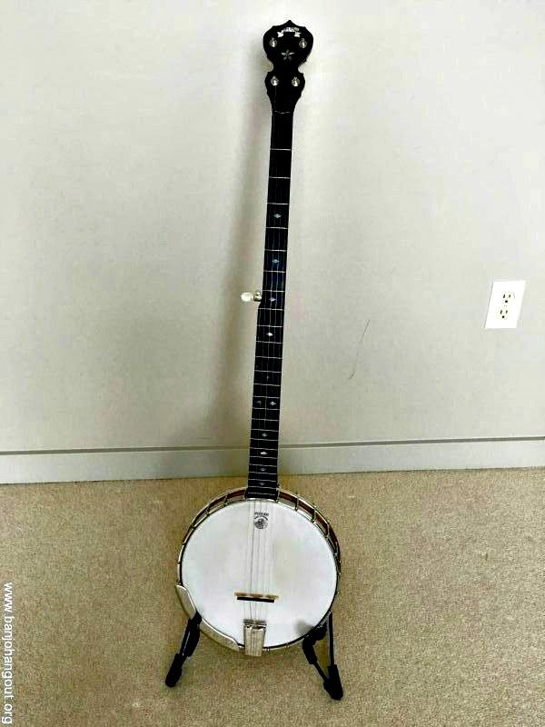 Deering Black Diamond Long Neck Banjo Used Banjo For Sale at