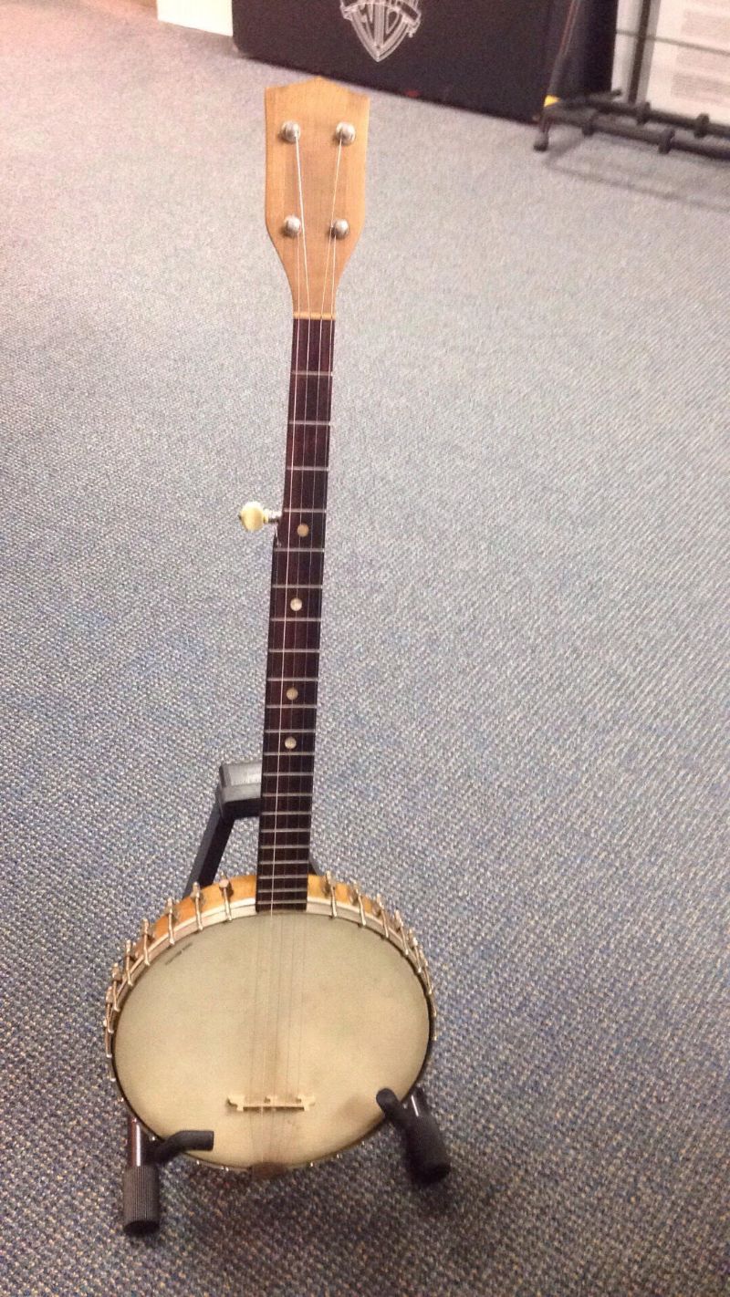 Need help identifying a vintage banjo Discussion Forums Banjo Hangout