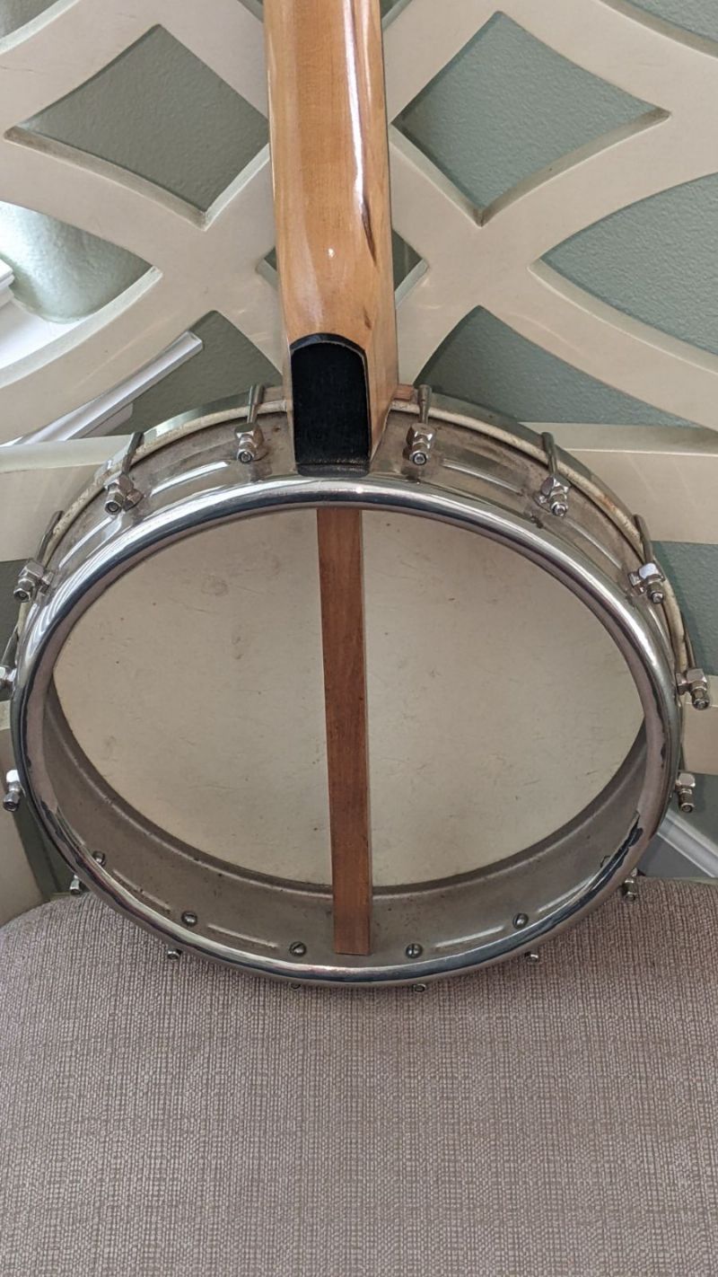 Need help identifying the maker of this Banjo Discussion Forums