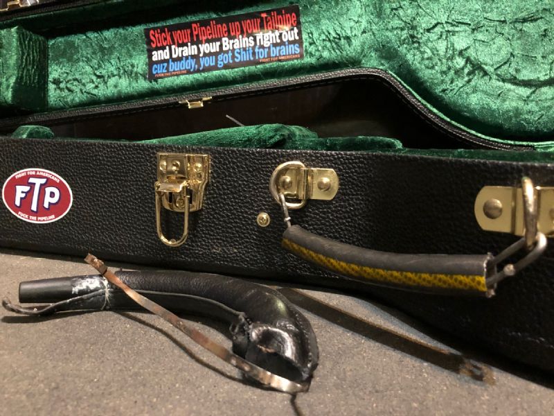 Banjo Case Handle Frustration Discussion Forums Banjo Hangout