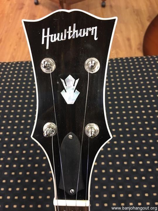 Hawthorn Bowtie mahogany banjonew price Used Banjo For Sale at