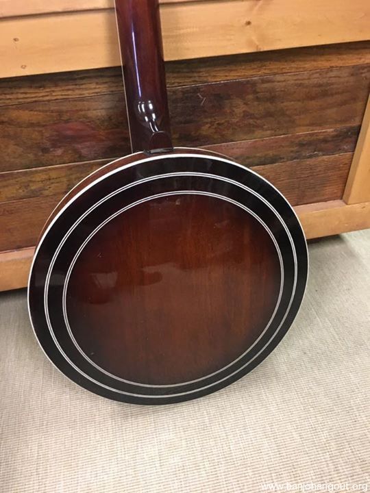 Hawthorn Bowtie mahogany banjonew price Used Banjo For Sale at