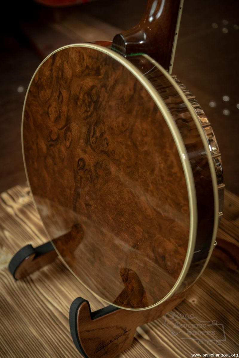 Recording King USA M9 Walnut Resonator Banjo 7032 Used Banjo For