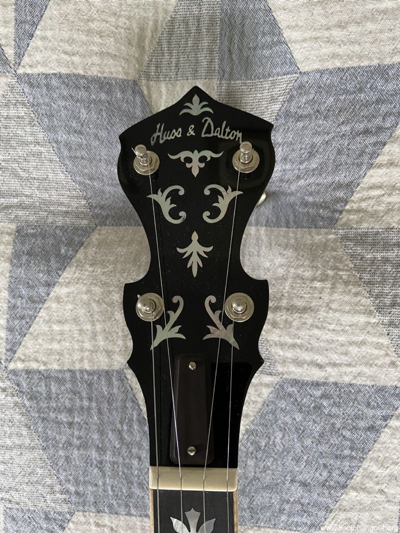 For Sale Same as new Huss Dalton Owens Mill Banjo