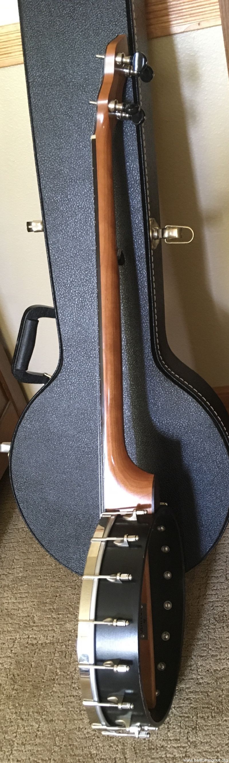 Cedar mountain banjo Used Banjo For Sale at