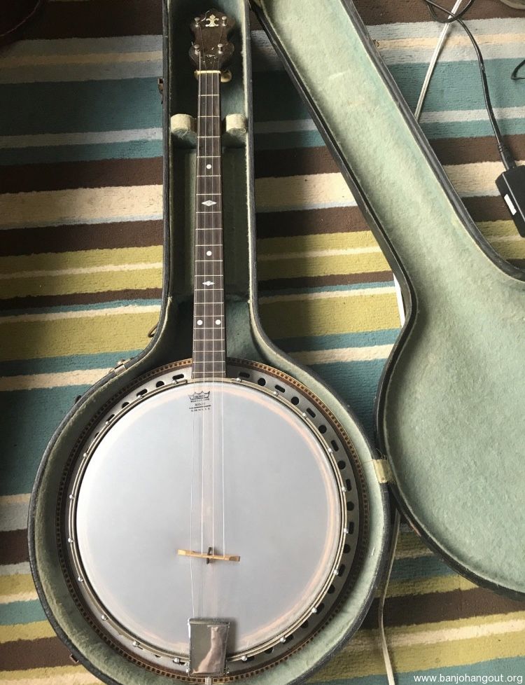 3 banjos Used Banjo For Sale at