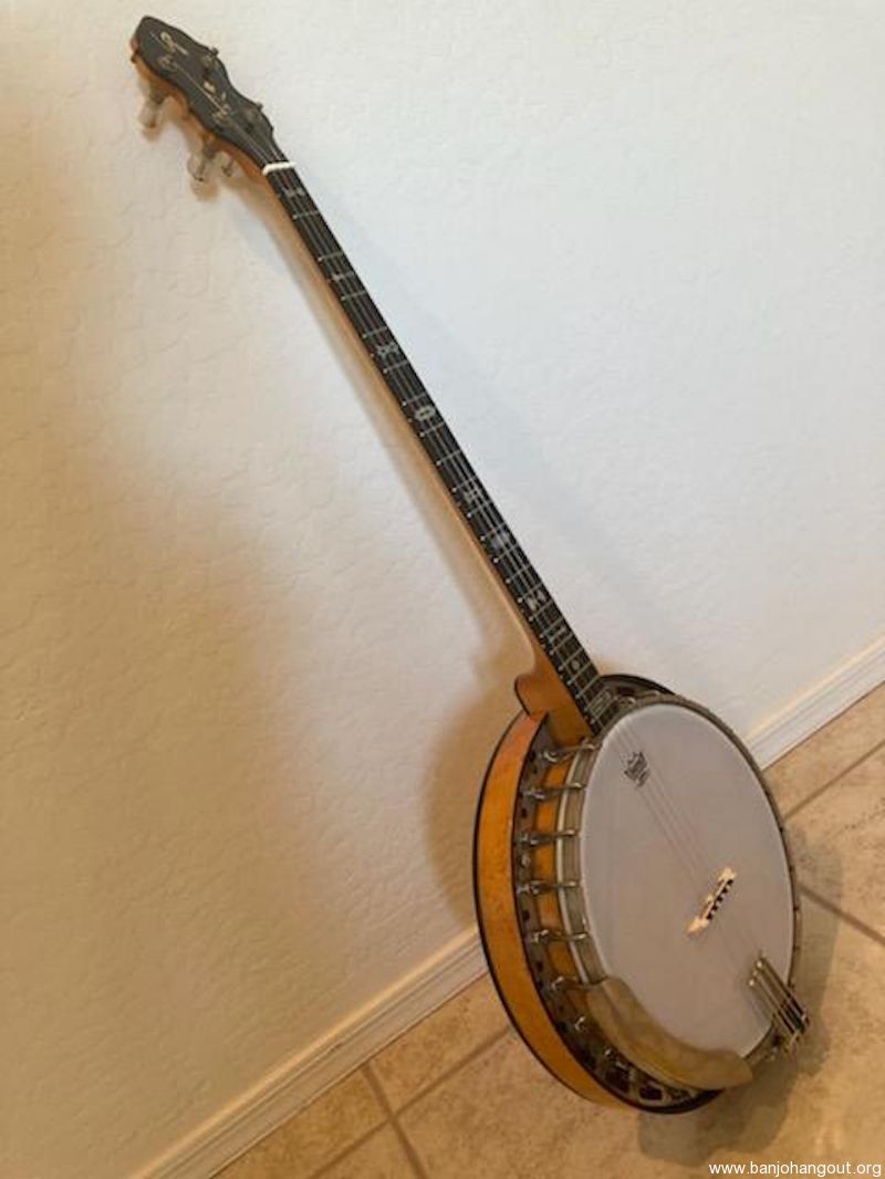 Vintage Richelieu Plectrum 4 String Banjo Used Banjo For Sale at