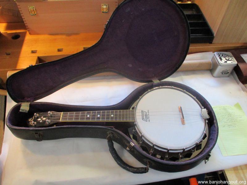 Gibson, UB3, Banjo uke from the 1920s Ex condition, With original case