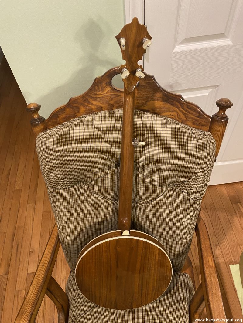 Stelling Bellflower in Walnut Used Banjo For Sale at