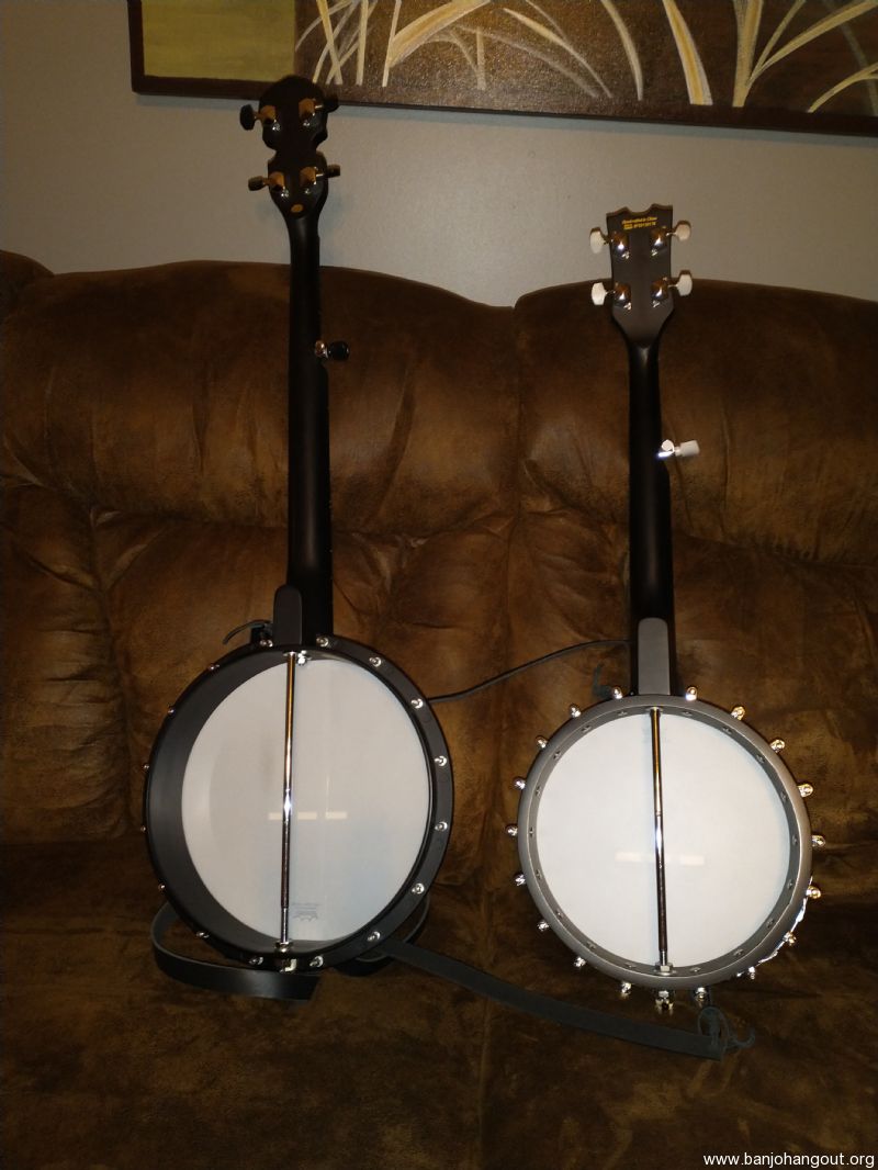 Gold tone dean backwoods traveling banjos used banjo for sale at