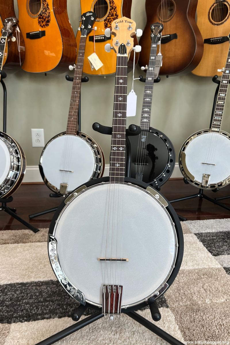 Gold Tone Cripple Creek Irish Tenor Banjo CCIT NEW Used Banjo For