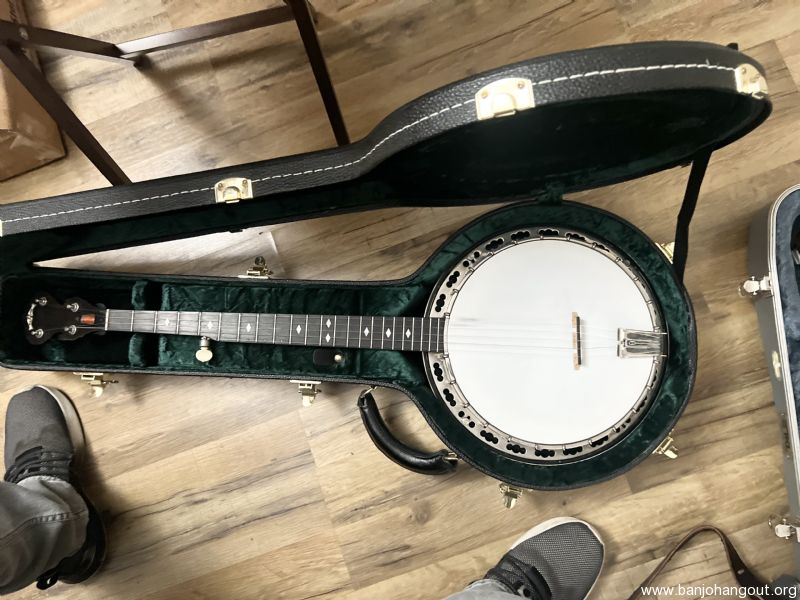 2002 Deering Deluxe for sale! Banjo Hangout