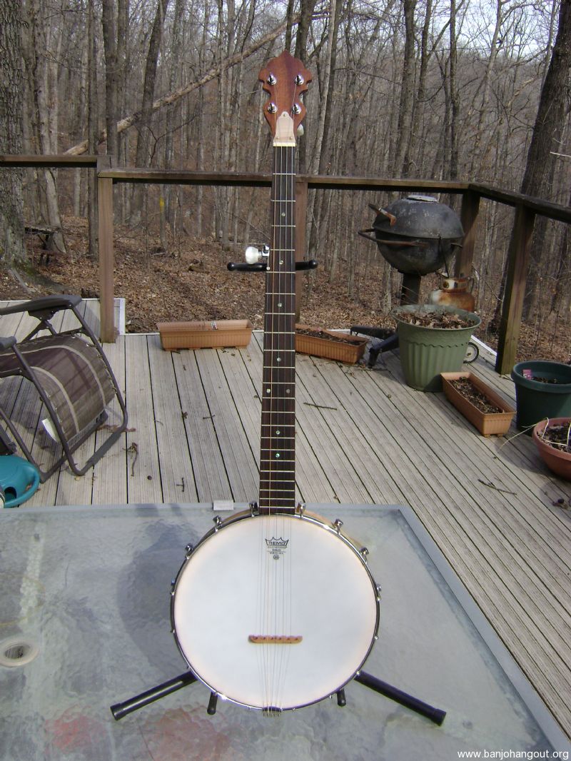 **Sale Pending**FUN LITTLE BANJO For Beginner, or Take Along with New Case Used Banjo For Sale