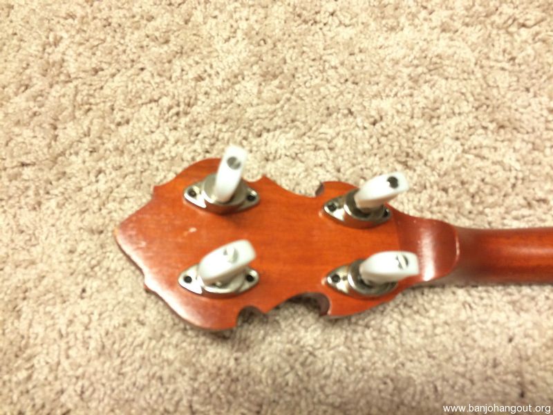 **SALE PENDING**Saga Kit 5 String Arch Top Resonator Banjo and Case