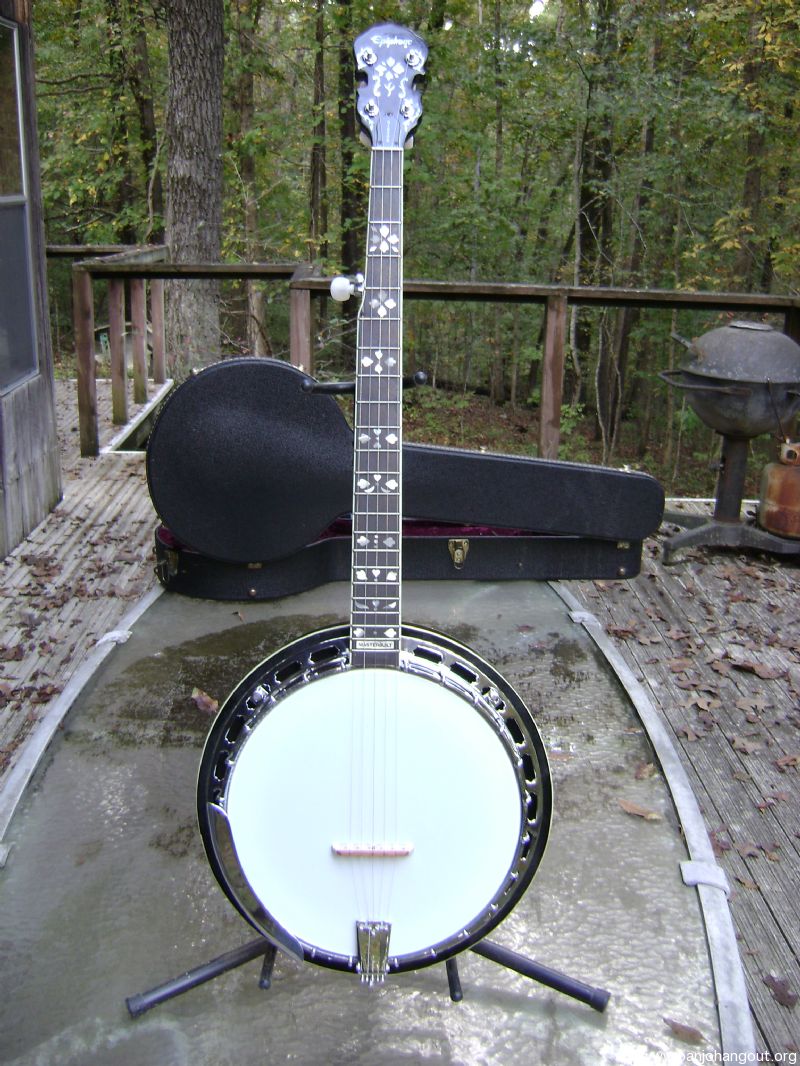 **SALE PENDING**EPIPHONE GIBSON 5 STRING RESONATOR BANJO & CASE Used