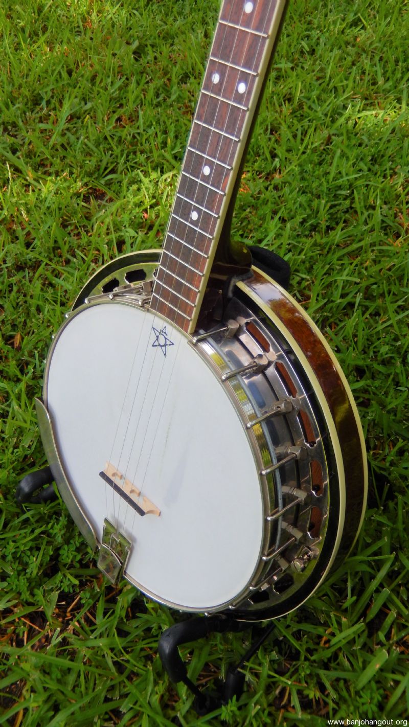 (SOLD) Saga SS3 Deluxe 5String Resonator Banjo Used Banjo For Sale