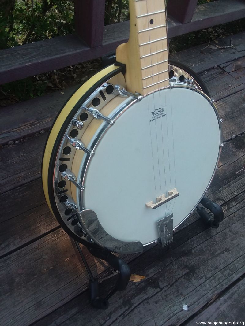 Mastercraft Resonator Banjo (Made by Deering) with Case Used Banjo For Sale at