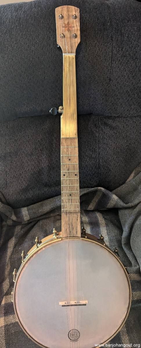 SOLD SOLD Pisgah Possum 1 2 fretted 12 cherry short scale Banjo Hangout