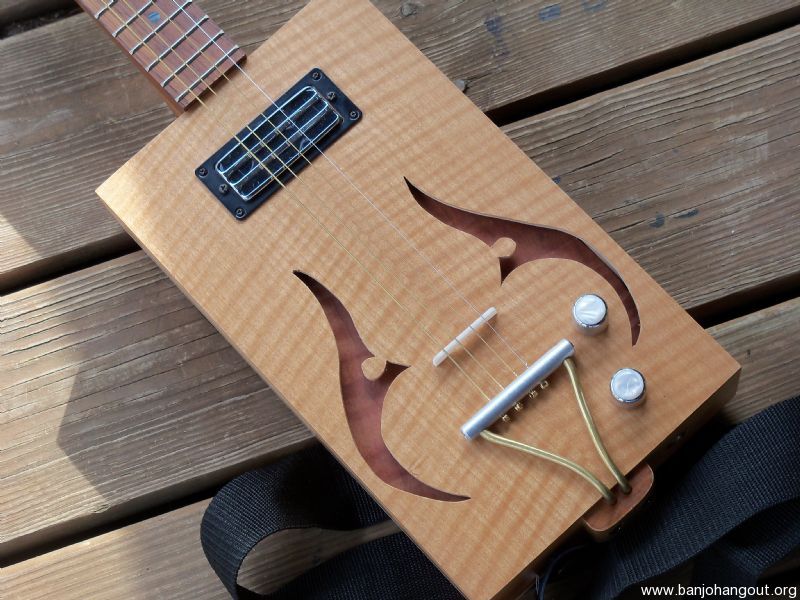 Cigar Box Banjo 4 String Model Used Banjo For Sale at