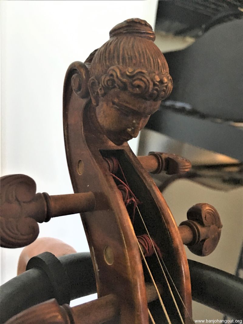 Beautiful Hand Carved Fiddle - Banjo Hangout