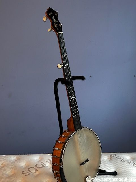 Ramsey banjo shop