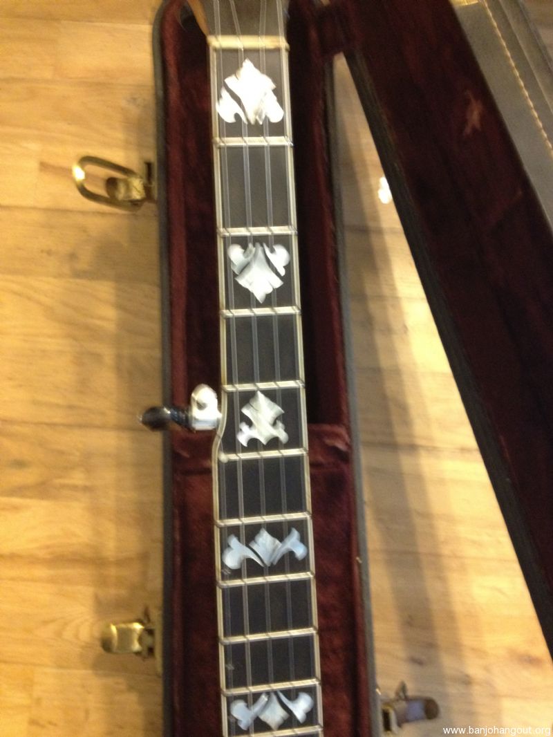 Do you want a wider neck? Wildwood Paragon Walnut Used Banjo For Sale