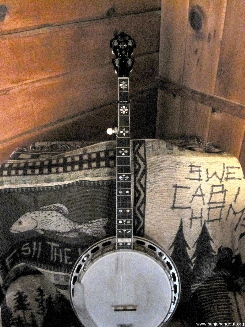 Showcase Banjo Used Banjo For Sale at