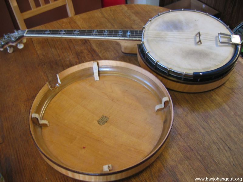 Weymann Tenor Banjo, Wooden Pot Excellent Condition Used Banjo For