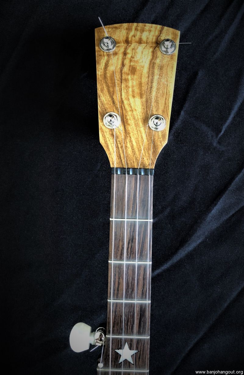 Oak Clawhammer Banjo with 13" Pot.. Used Banjo For Sale at