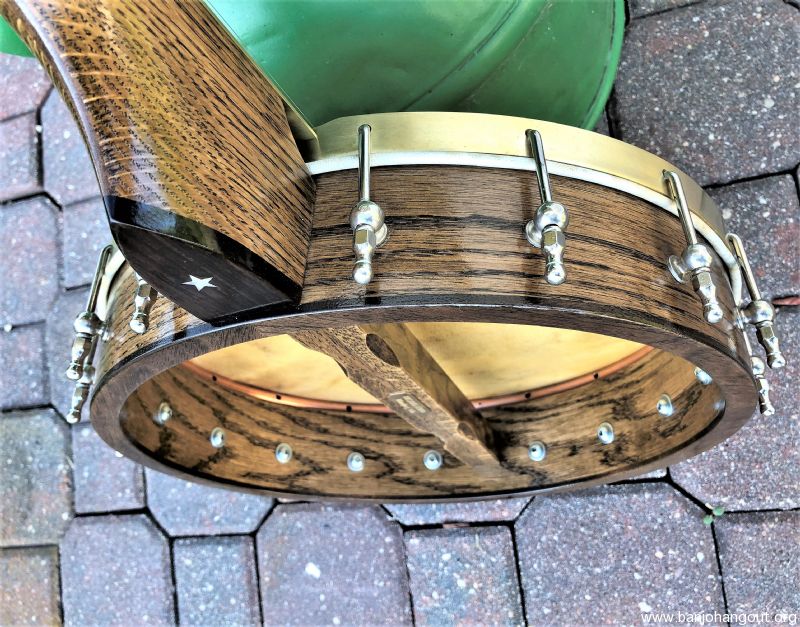 Oak Clawhammer Banjo with 13" Pot.. Used Banjo For Sale at