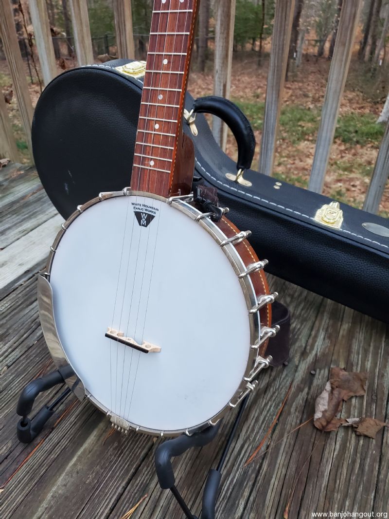 White Mountain Walnut Openback/Sholo Internal Resonator Banjo Used