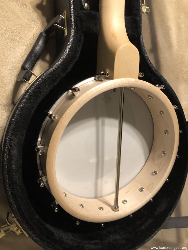 Deering Goodtime Banjo w Hardshell Case Used Banjo For Sale at