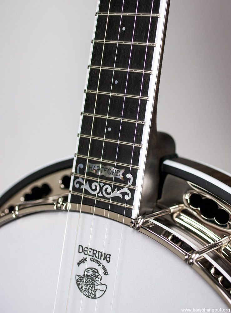 NEW Deering John Hartford Banjo with Grenadillo Tone Ring and Pop On