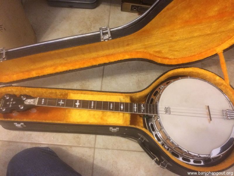 For Sale 1970s Iida Model 233 tenor banjo made in Japan w OHSC