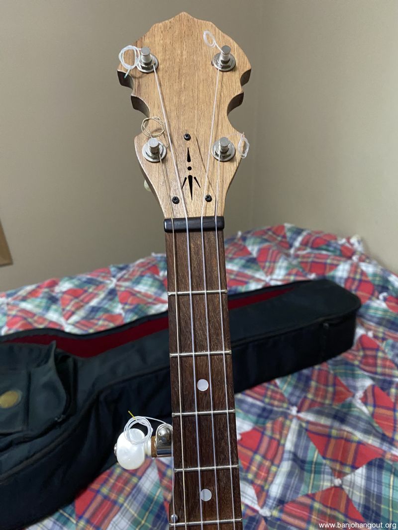 Musicmaker’s Mountain Banjo Used Banjo For Sale at