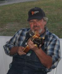 View Steevarino's Homepage